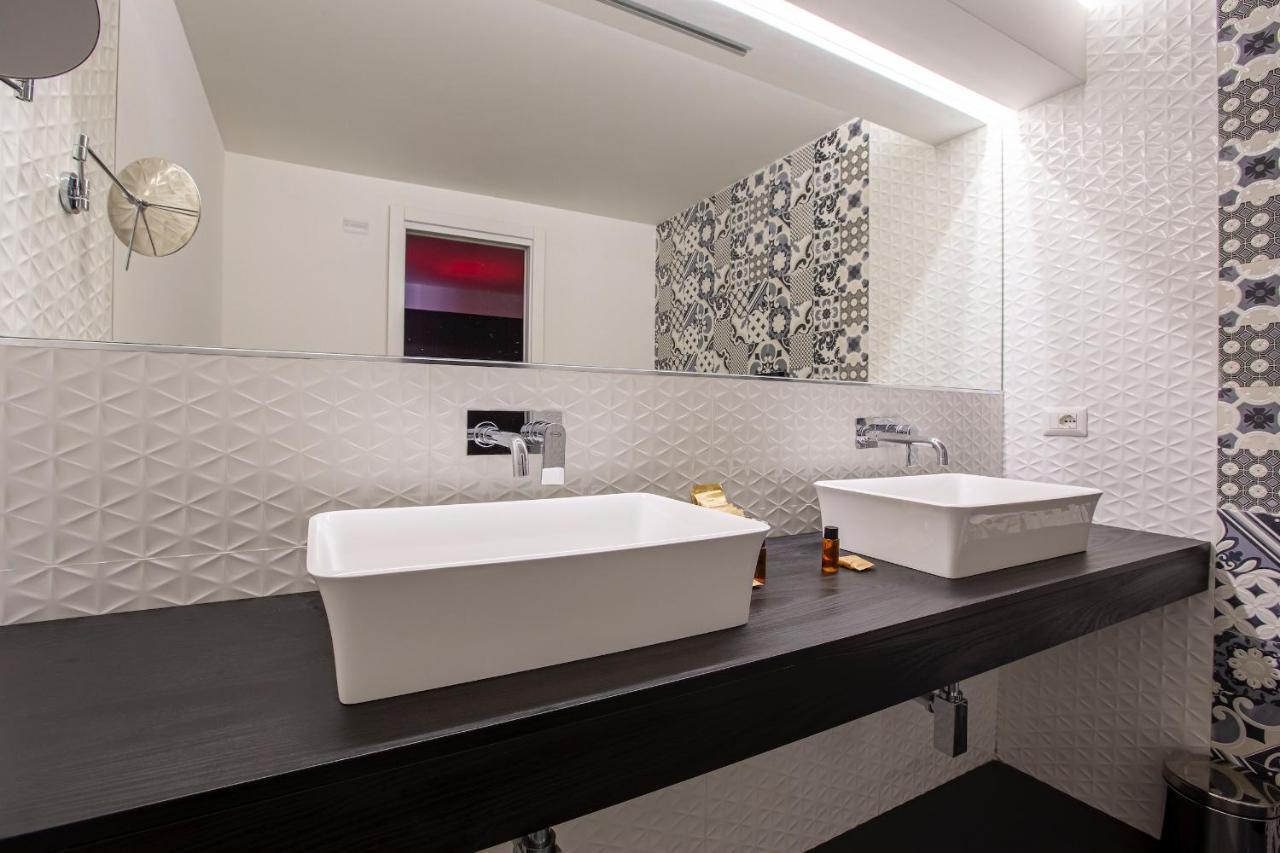 Grotticelle'S House & Luxury Room Сиракузы Экстерьер фото